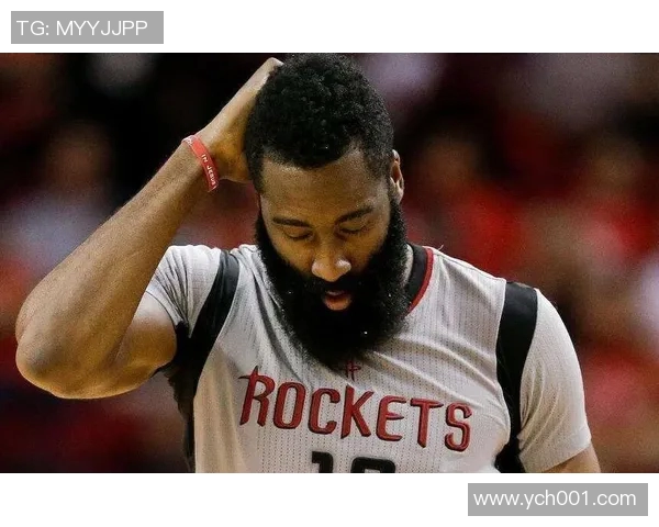 打篮球的大明星因意外受伤眼睛赛季前景堪忧球迷纷纷送上祝福